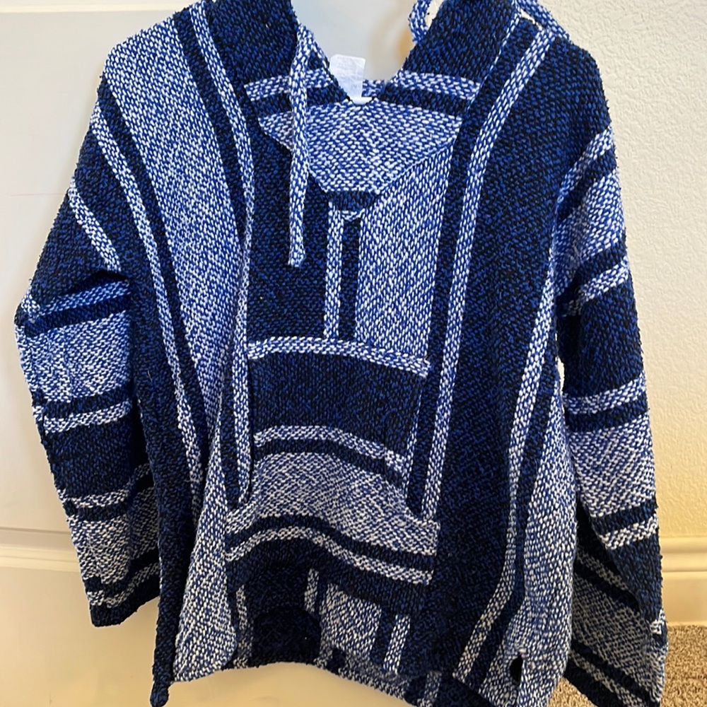 Blue pullover jackets